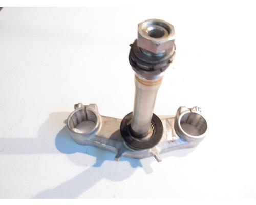 Kawasaki ZX-6R TRIPLE TREE LOWER