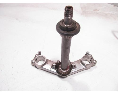 Kawasaki ZX1000 TRIPLE TREE LOWER