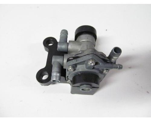 Kawasaki ZX1100-D Air Valve