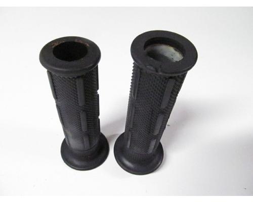 Kawasaki ZX1100-D Grip