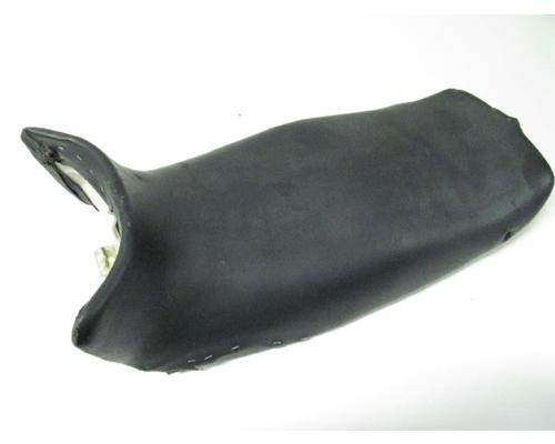 Kawasaki ZX600-D SEAT