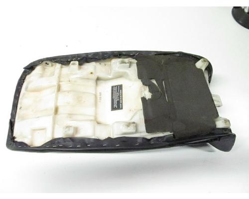 Kawasaki ZX600-D SEAT
