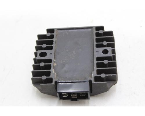 Kawasaki ZX600-D VOLT REGULATORRECTIFIER