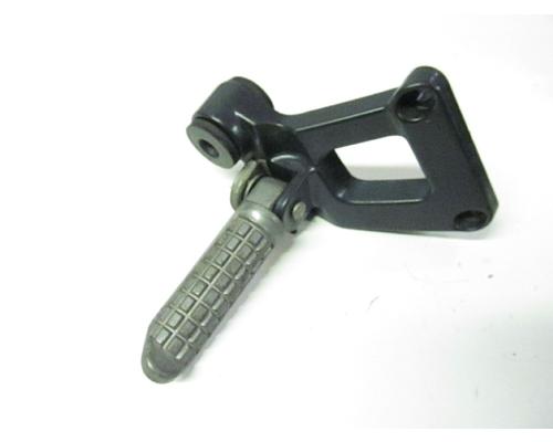 Kawasaki ZX600-E FOOT PEG REAR
