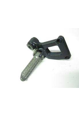 Kawasaki ZX600-E FOOT PEG REAR