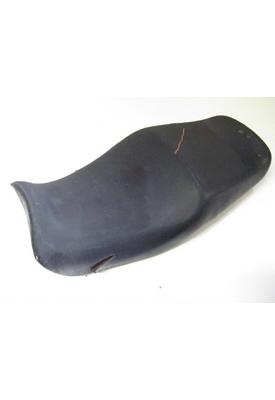 Kawasaki ZX600-E SEAT