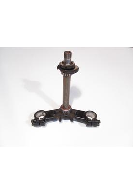 Kawasaki ZX600-E TRIPLE TREE LOWER