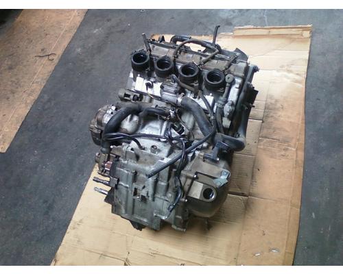 Kawasaki ZX600-J Engine Assembly