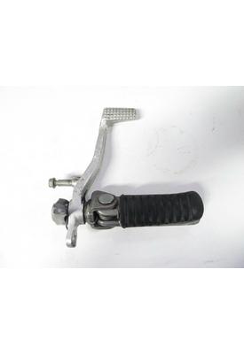 Kawasaki ZX600-J FOOT PEG FR.