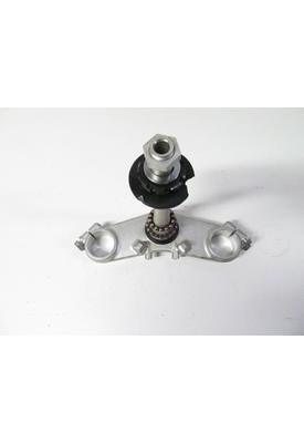 Kawasaki ZX600-J TRIPLE TREE LOWER