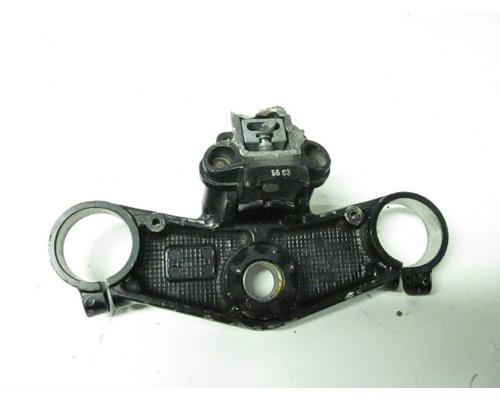 Kawasaki ZX600-J TRIPLE TREE UPPER