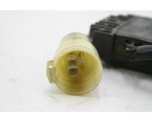 Kawasaki ZX600-J VOLT REGULATORRECTIFIER