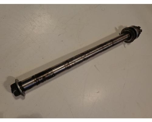 Kawasaki ZX750-F REAR AXLE