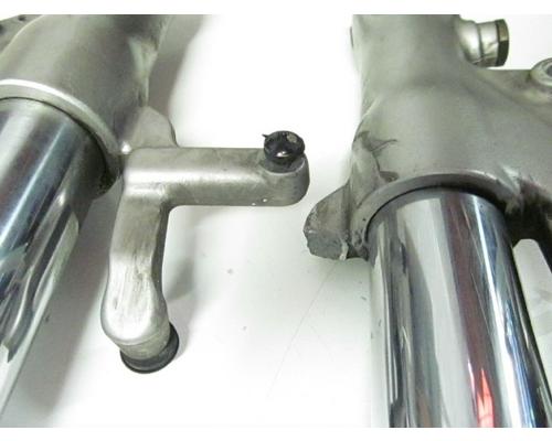 Kawasaki ZX750-P FORKS
