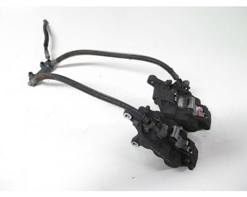 Kawasaki ZX750-P FRONT CALIPER