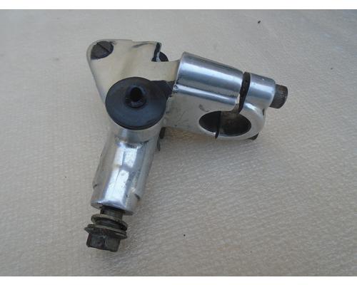 Kawasaki ZX750-P Front Master Cylinder