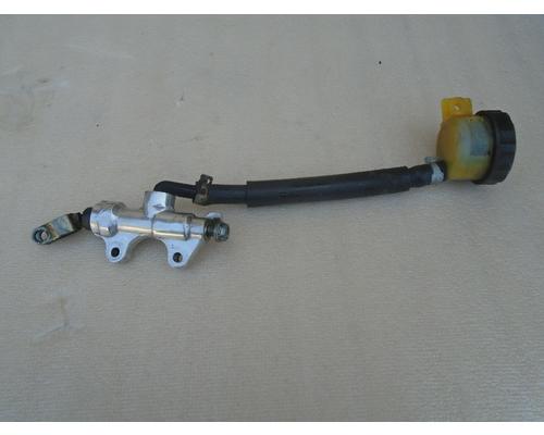 Kawasaki ZX750-P Rear Master Cylinder