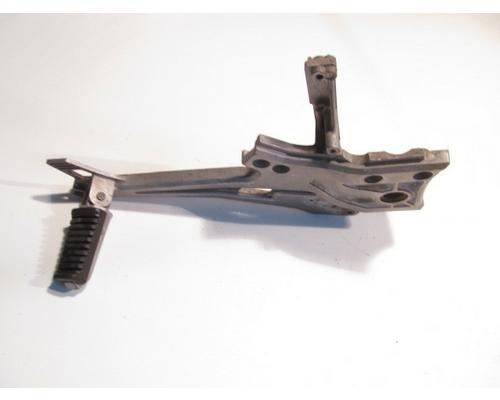 Kawasaki ZX900 FOOT PEG REAR