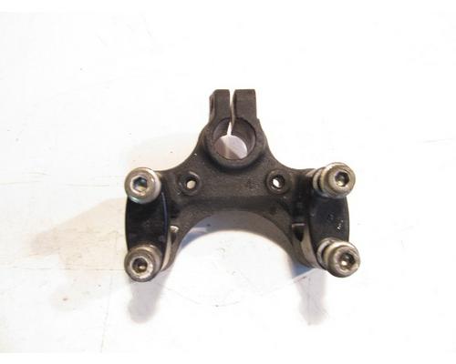 Suzuki AN400 TRIPLE TREE UPPER