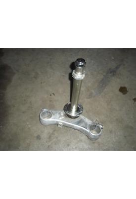 Suzuki DL1000 TRIPLE TREE LOWER