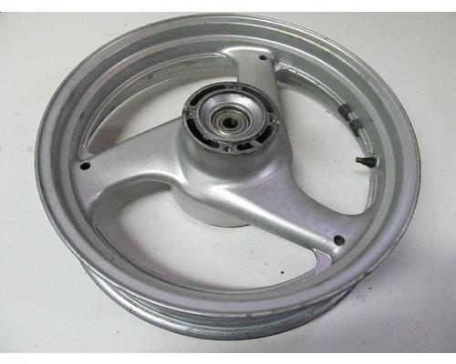 Suzuki GS500E REAR WHEEL