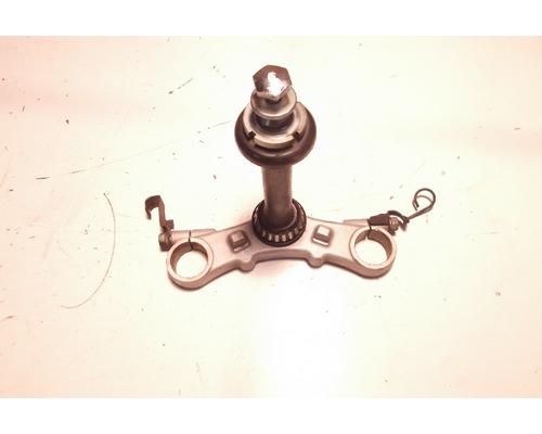 Suzuki GS500E TRIPLE TREE LOWER