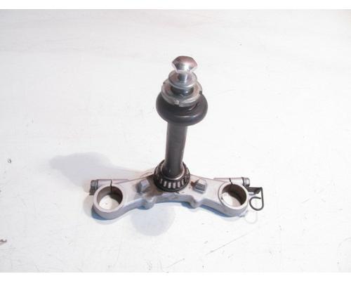 Suzuki GS500E TRIPLE TREE LOWER