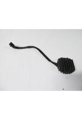 Suzuki GS500E VOLT REGULATOR/RECTIFIER