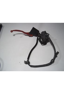 Suzuki GS500F Brake line