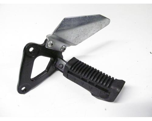 Suzuki GS500F FOOT PEG FR.