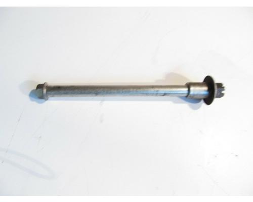Suzuki GS500F FRONT AXLE