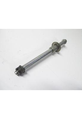 Suzuki GS500F FRONT AXLE