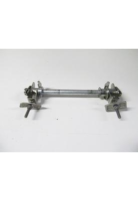 Suzuki GS500F REAR AXLE