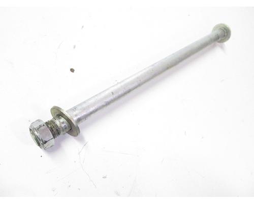 Suzuki GS500F REAR AXLE