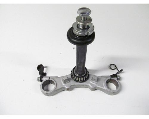 Suzuki GS500F TRIPLE TREE LOWER