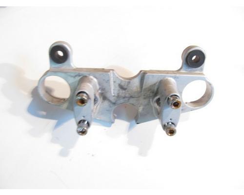 Suzuki GS500F TRIPLE TREE UPPER