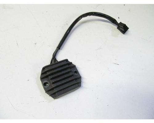 Suzuki GS500F VOLT REGULATORRECTIFIER