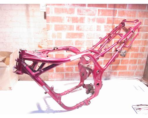 Suzuki GSF1200S FRAME