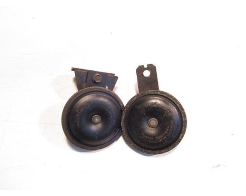 Suzuki GSF1200S Horn