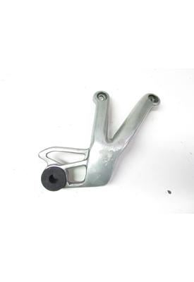 Suzuki GSF1200 FOOT PEG BRKT REAR
