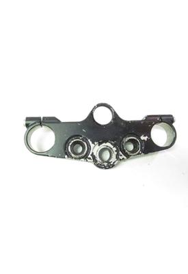 Suzuki GSF1200 TRIPLE TREE UPPER