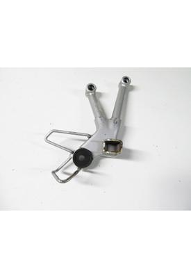 Suzuki GSF600S Bandit FOOT PEG BRKT REAR