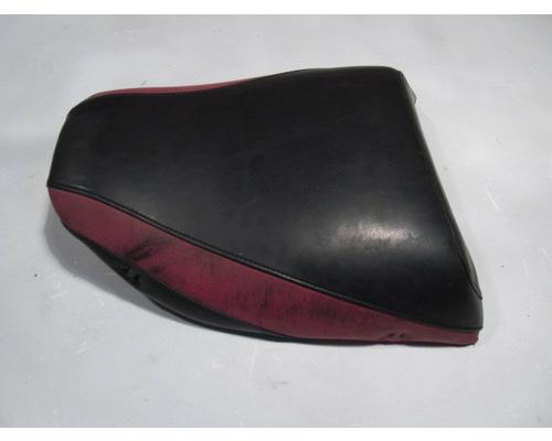 Suzuki GSX-R1100W Rear Seat