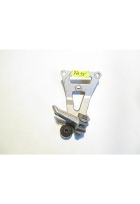 Suzuki GSX-R600W FOOT PEG REAR