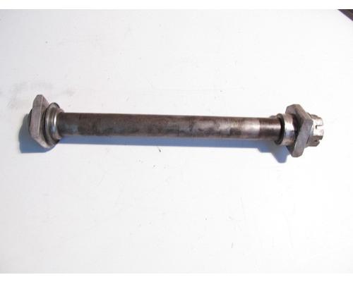 Suzuki GSX-R600 REAR AXLE