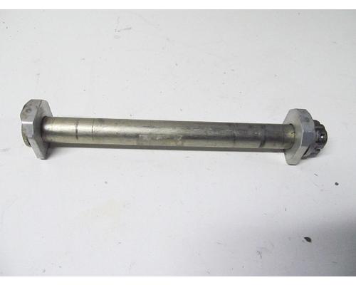 Suzuki GSX-R600 REAR AXLE