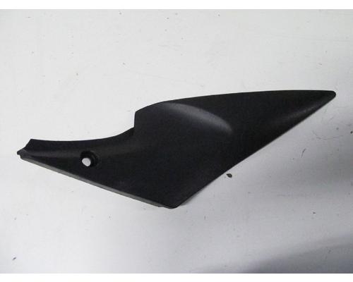 Suzuki GSX-R600 SIDE COVER