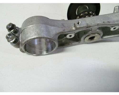 Suzuki GSX-R600 TRIPLE TREE LOWER