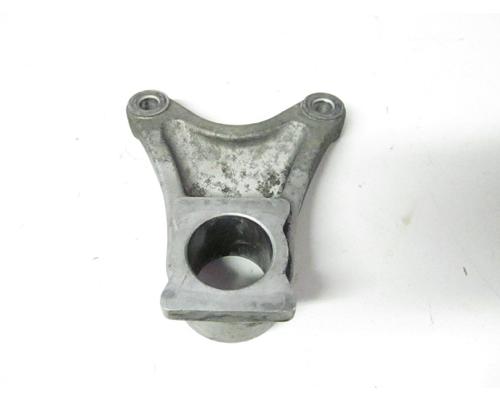 Suzuki GSX-R750 CALIPER BRACKET