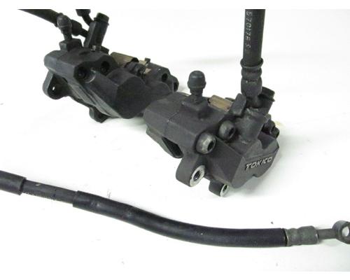 Suzuki GSX-R750 FRONT CALIPER